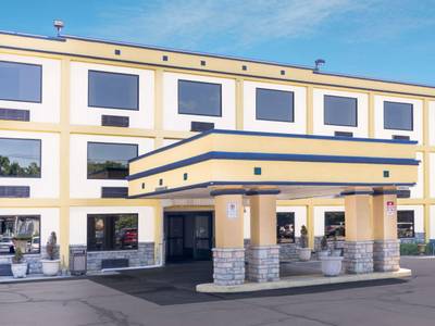 Days Inn Columbus-North Fort Benning-Airport