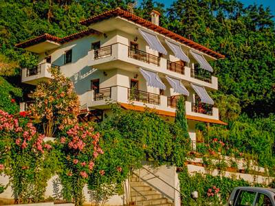 Vedere Studios & Apartments