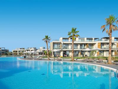 Portes Lithos Luxury Resort