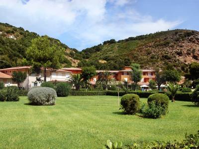 Ortano Mare Village Hotel