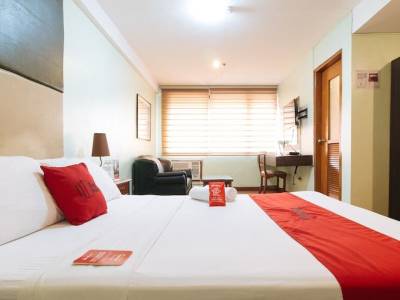 Imperial Palace Suites