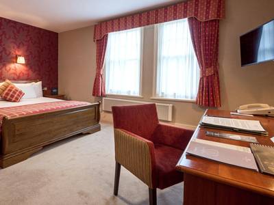 The Metropole Hotel & Spa