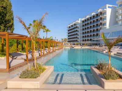 Chrysomare Beach Hotel & Resort