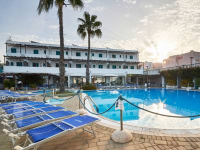 Costa del Salento Village