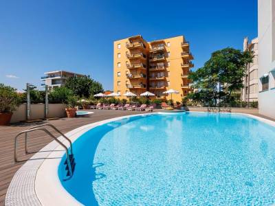 Uappala Hotel Cruiser 