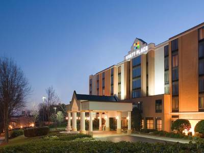 Hyatt Place Charlotte Airport/Lake Pointe