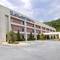 Baymont Inn & Suites Cherokee Smoky Mountains