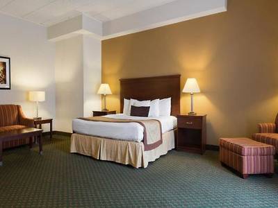 Best Western Plus Governors Inn