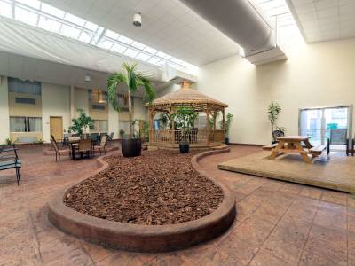 Ramada Plaza Louisville Hotel & Conference Cente