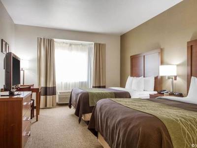 Comfort Inn & Suites