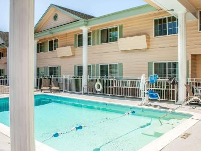 Quality Inn Grants Pass