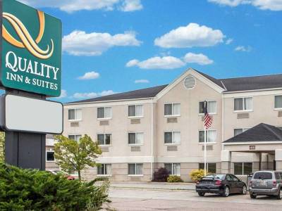 Quality Inn & Suites