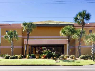 Quality Inn N.A.S.-Corry