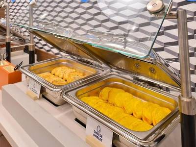 Holiday Inn Express & Suites Aurora - Naperville