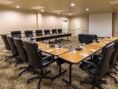 Cooper Hotel & Conference Center