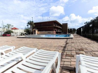 Econo Lodge International