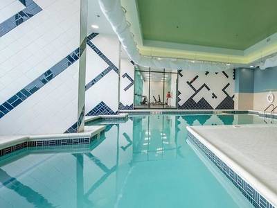 Holiday Inn Express Virginia Beach Oceanfront