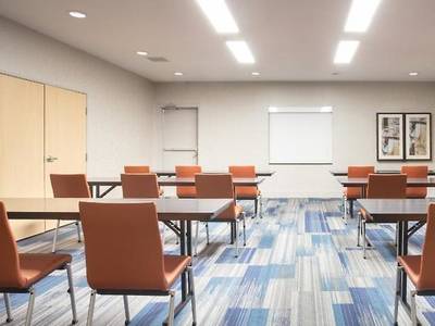 Holiday Inn Express & Suites Amarillo