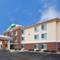 Holiday Inn Express & Suites Cincinnati - Blue Ash