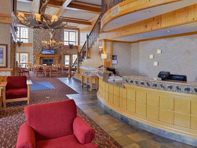 Holiday Inn Express & Suites Elko