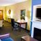 Holiday Inn Express & Suites Sanford