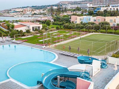 Eden Roc Resort Hotel & Bungalows