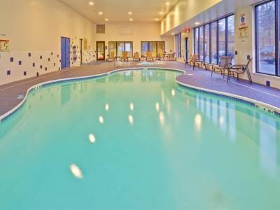 Holiday Inn Express Winfield - Teays Valley