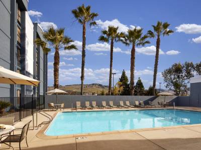 Courtyard Vallejo Napa Valley