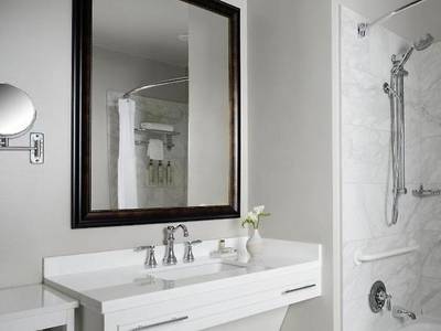 Marriott Custom House