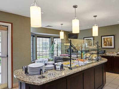 Staybridge Suites Chicago - Lincolnshire