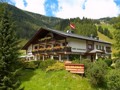 Berghof Hotel