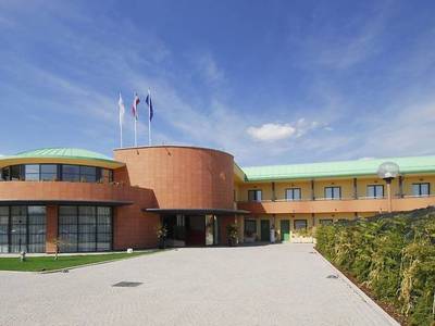 Luna Hotel Motel Airport