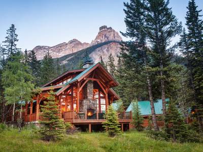 Cathedral Mountain Lodge