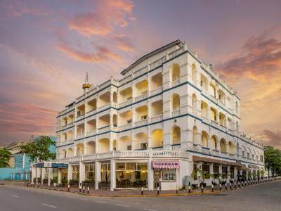 Sentrim Castle Royal