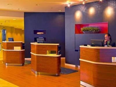 Courtyard New York LaGuardia Airport