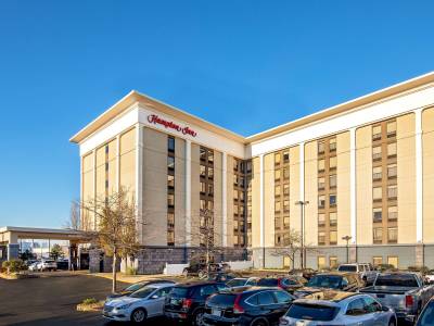 Hampton Inn Boston-Logan Airport