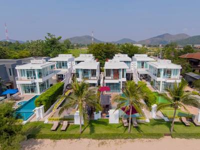 Cross Hua Hin LeBayburi 