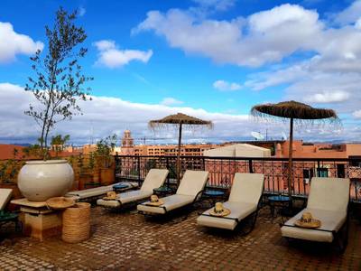 Dellarosa Boutique Hotel