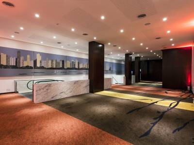 Ros Tower Hotel - Spa & Convention Center