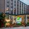 Holiday Inn Hotel & Suites Vancouver Downtown