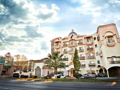 Maria Bonita - Business Hotel & Suites