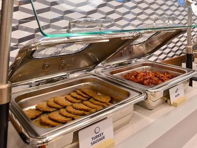 Holiday Inn Express & Suites Charleston-North