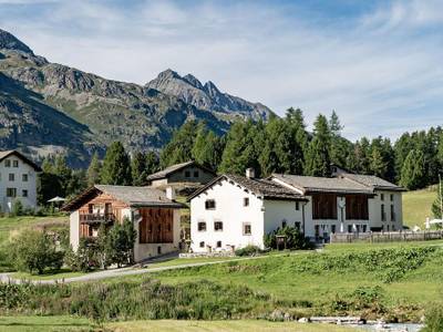 Pensiun Chesa Pool (Foto)