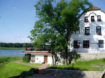 Hotel Elbterrassen zu Brambach