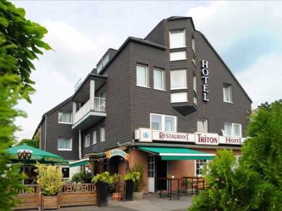 Hotel Triton II