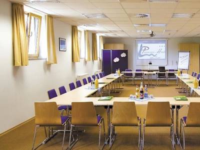 Panorama-Hotel am See