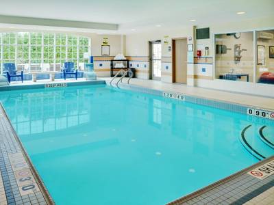 Staybridge Suites Oakville-Burlington