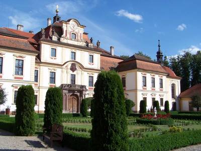 Bellevue Hotel Karlov