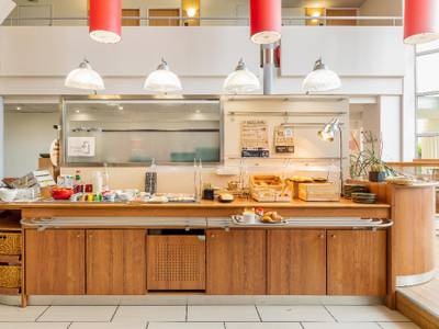 Hôtel ibis Lyon Bron Eurexpo