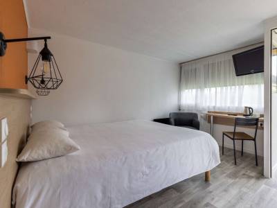 The Originals City, Hôtel du Lac, La Ferté-Bernard